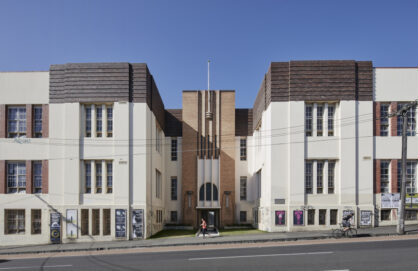 Arts Project gallery moves to Collingwood